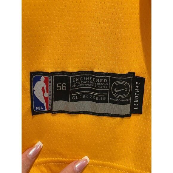 Nike Donovan Mitchell NBA Utah Jazz Green Alternate Swingman Gold Jersey - Picture 8 of 10